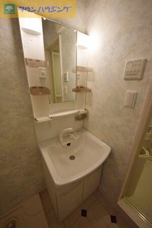 カーサメイプル千葉中央の物件内観写真